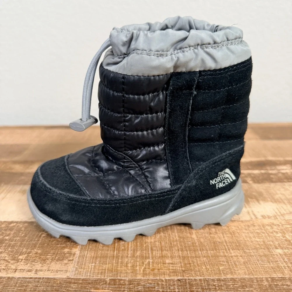 The North Face Winter Snow‎ Boots Toddler 5 Black Gray Insulated NF00CXY4